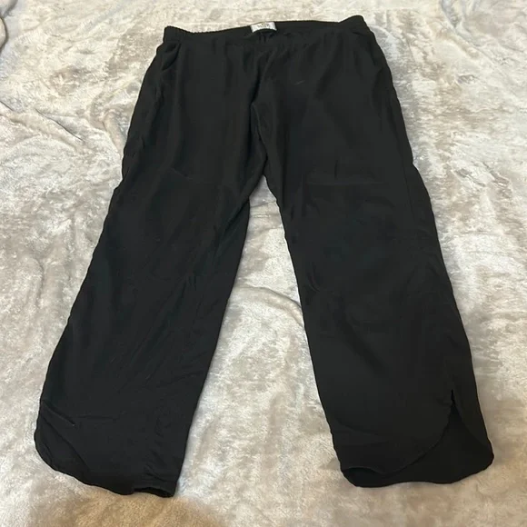 Marine layer black Allison cropped pant - Picture 1 of 7